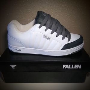 Fallen Strike sz12 (ULTRA RARE, Custom, NIB, 2004)